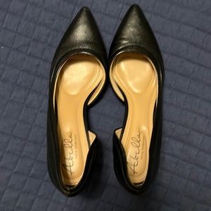 Brand new black pumps